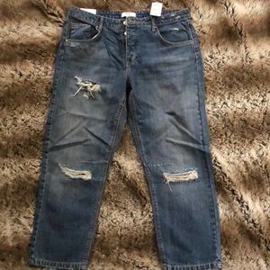 Forever 21 size 30 distressed Capri